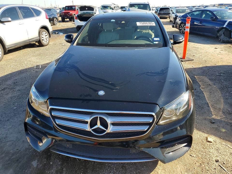 2017 Mercedes-Benz E 300