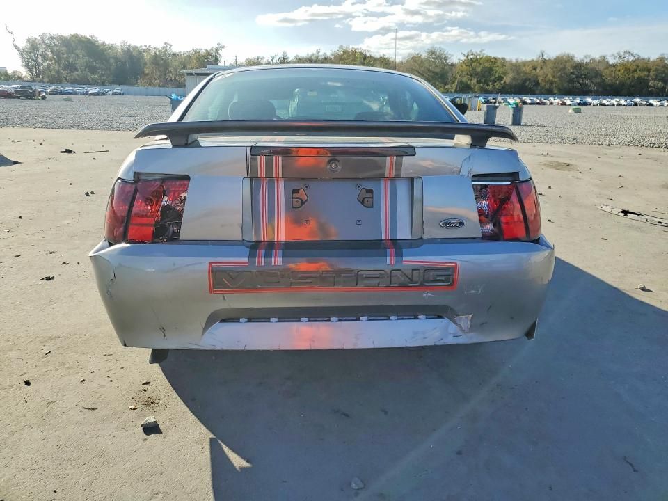 2002 Ford Mustang