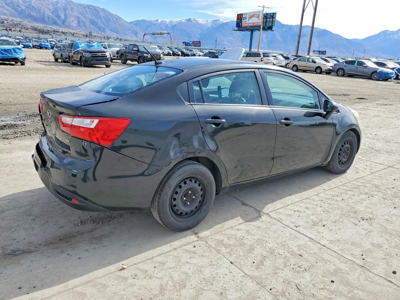 2015 KIA Rio lx