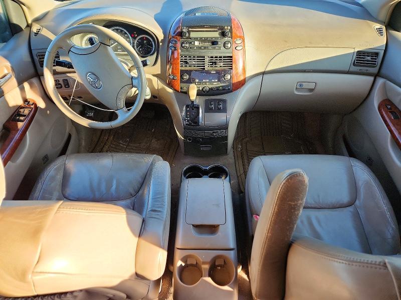 2005 Toyota Sienna