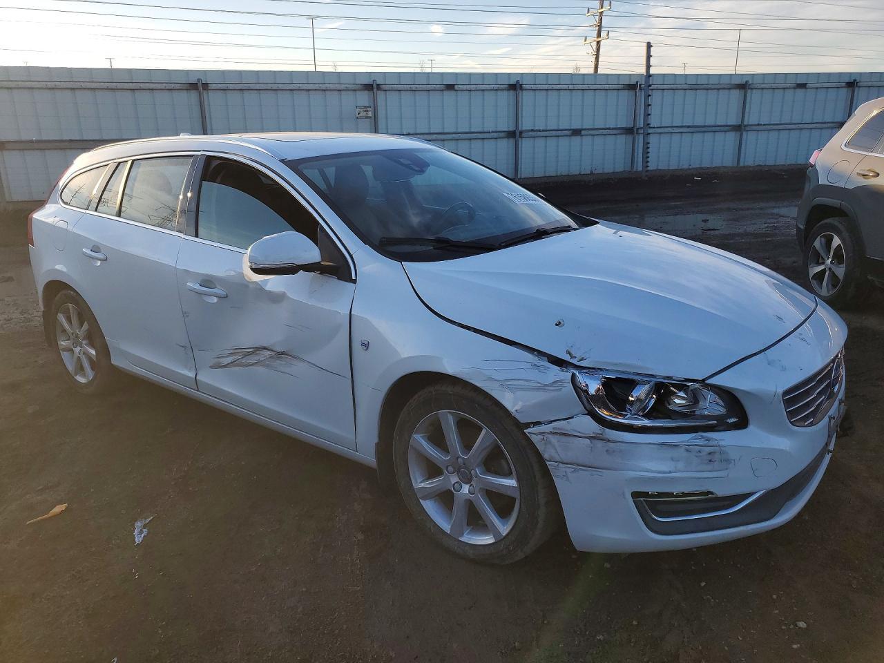 2017 Volvo V60 T5 Premier