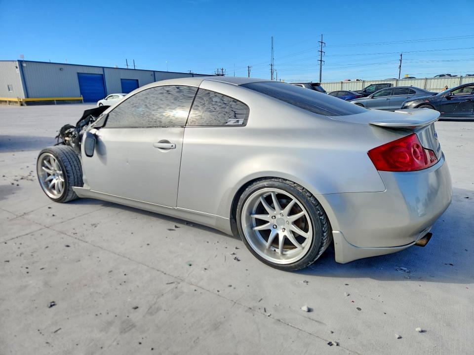 2004 Infiniti G35 Base