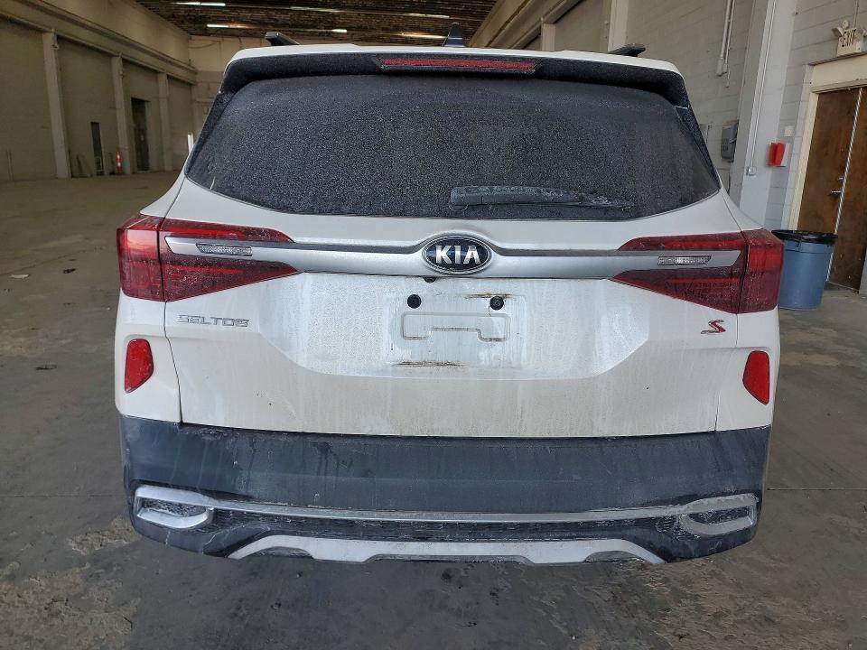 2021 KIA Seltos s