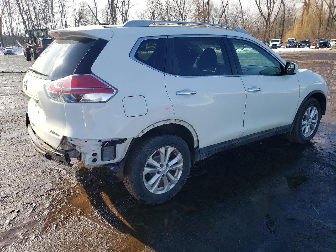 2015 Niss Rogue
