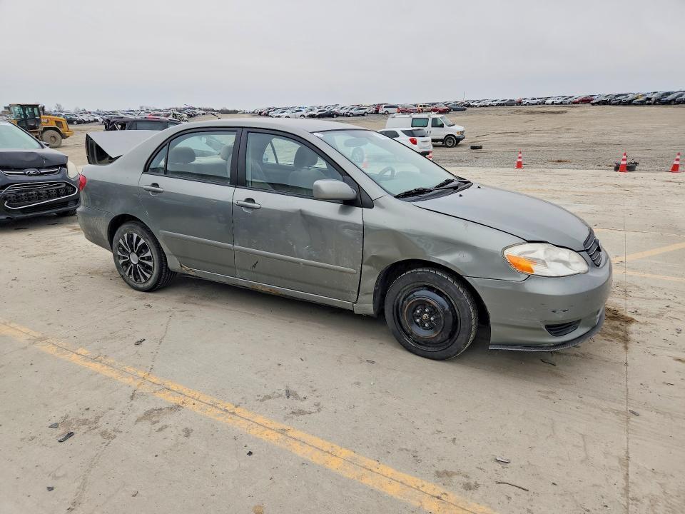 2004 Toyota Corolla le
