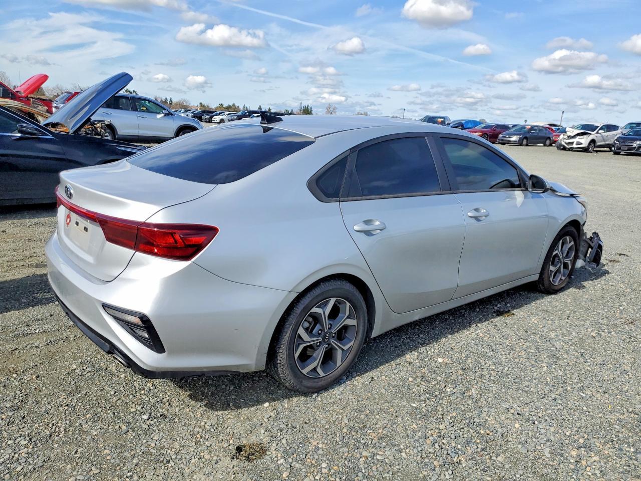2020 KIA Forte fe