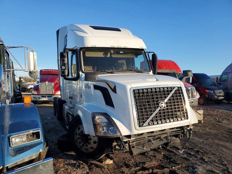 2017 Volvo Vnl Semi Truck