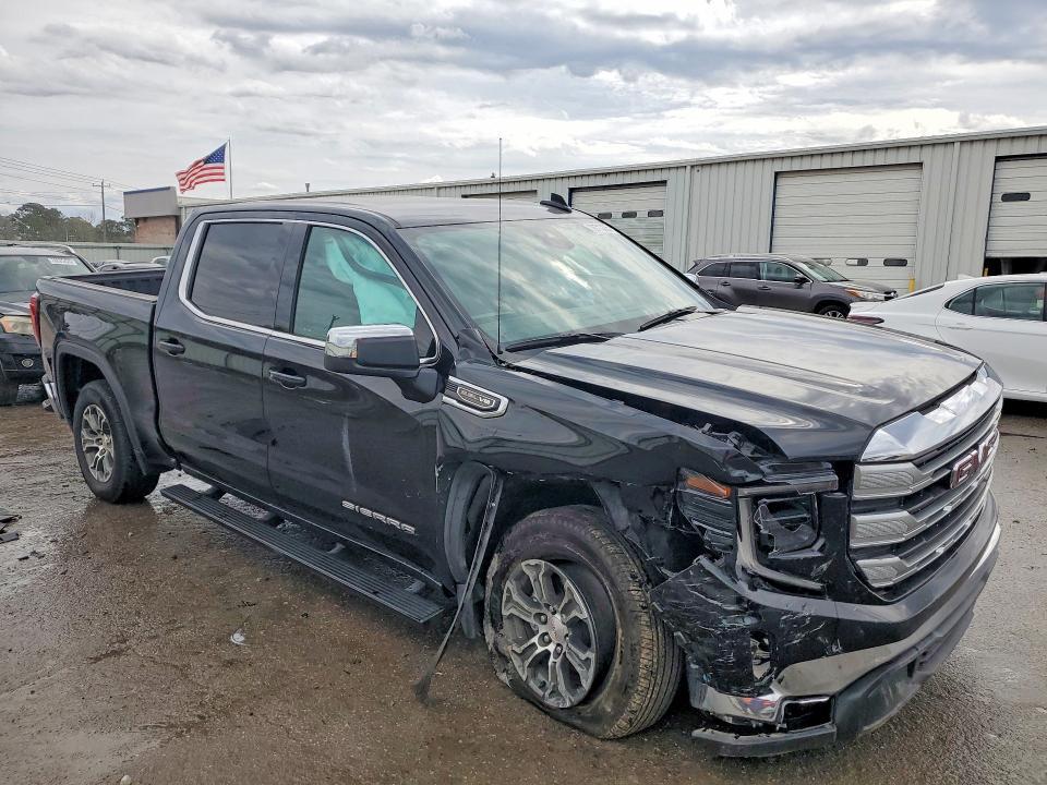 2025 GMC Sierra C1500 SLE