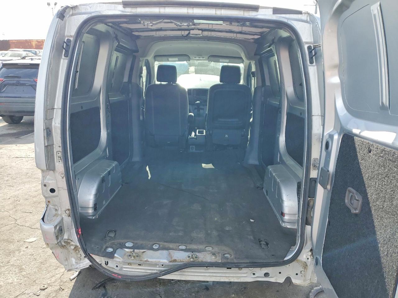 2020 Nissan NV200 Delivery Van