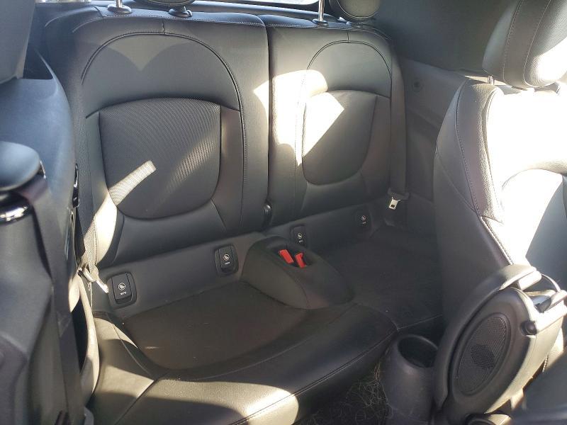 2016 Mini Cooper s