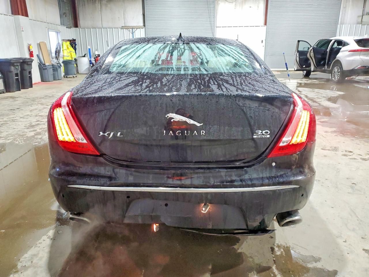 2013 Jaguar Xjl Portfolio