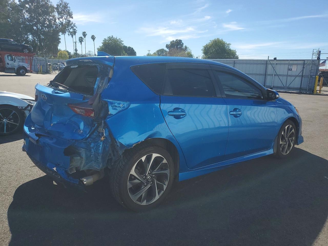 2016 Scion Im Base