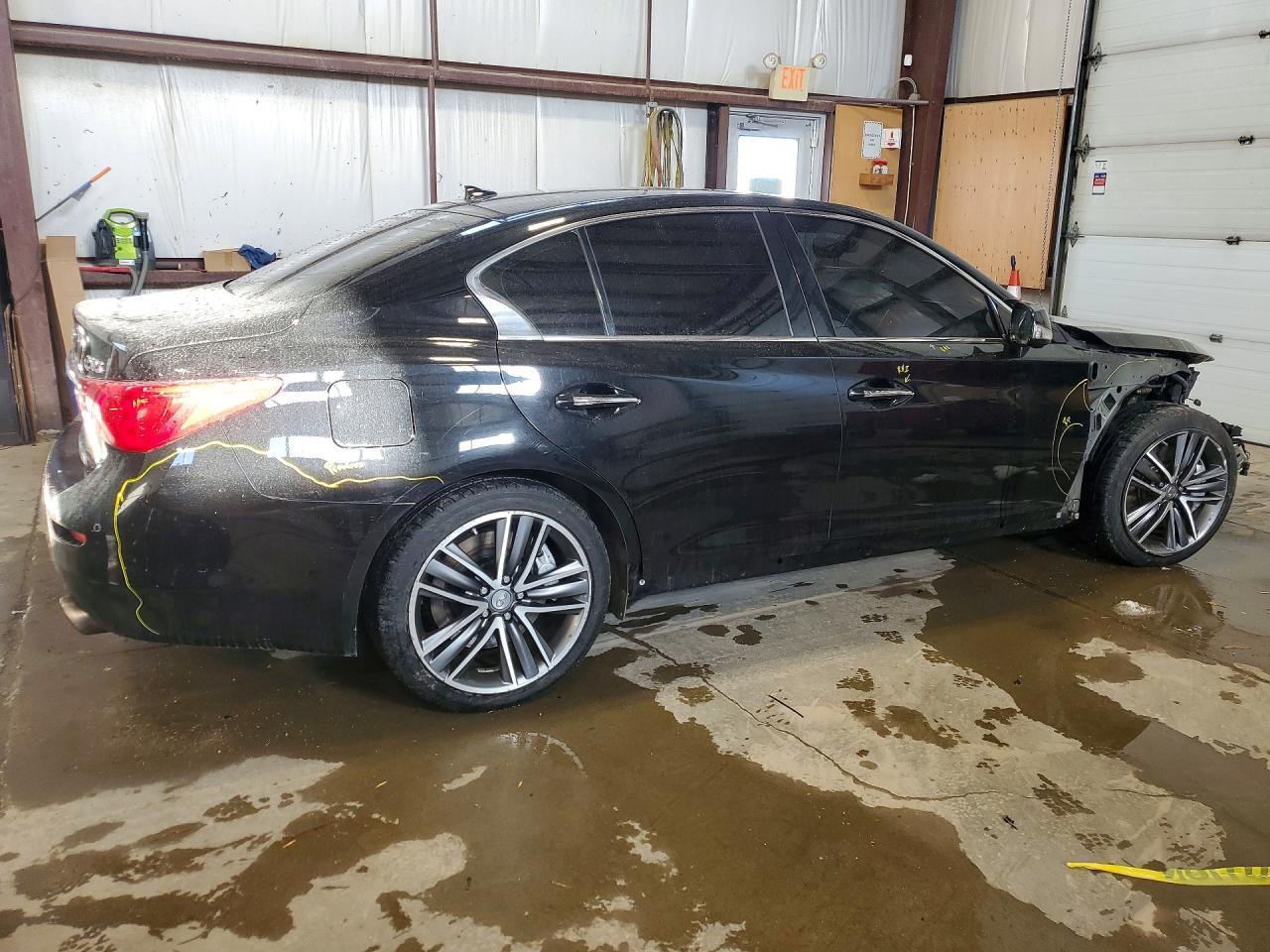 2015 Infiniti Q50 Base