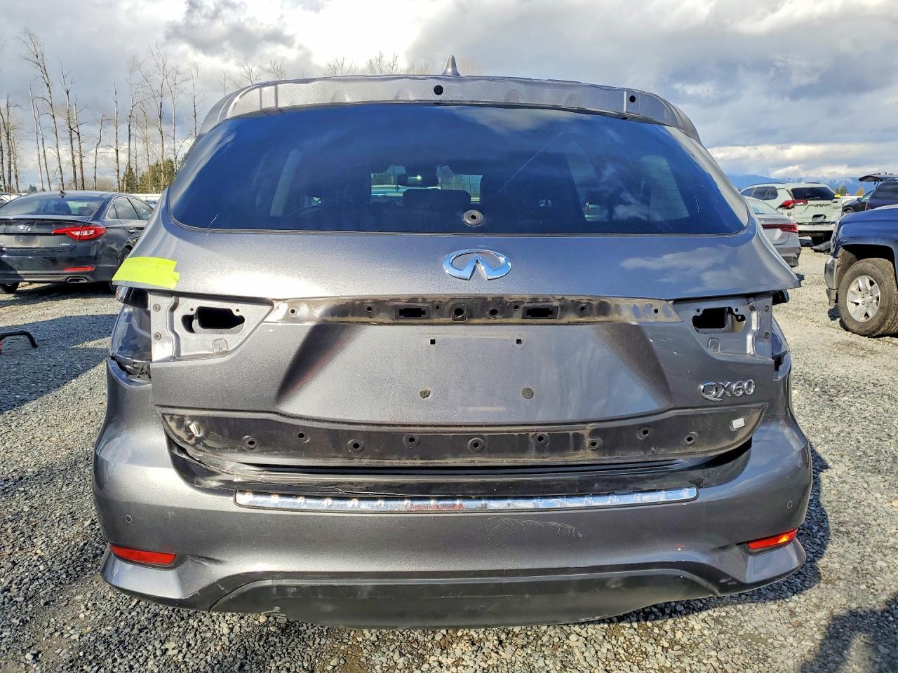 2017 Infinity Qx60 Base