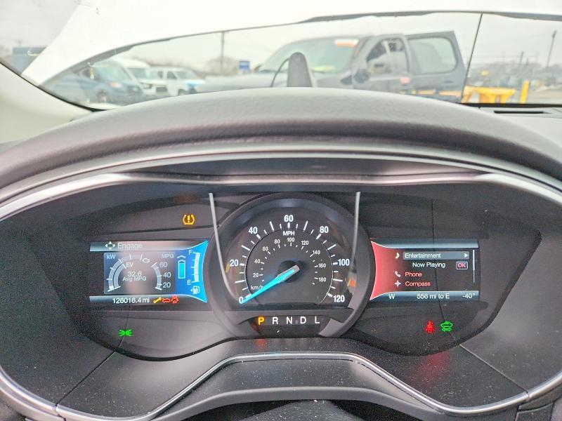 2015 Ford Fusion Titanium hev