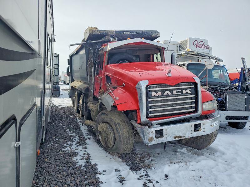 2016 Mack GU700 Dump Truck