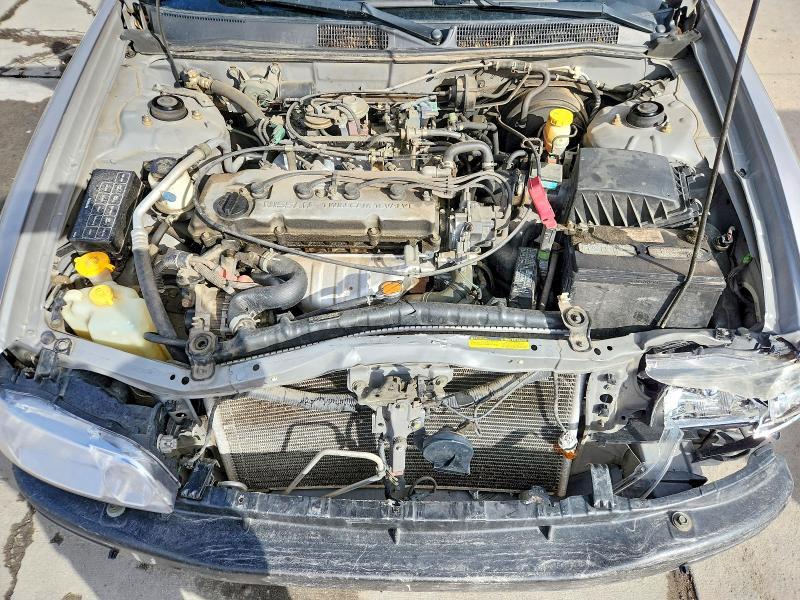2000 Nissan Altima xe