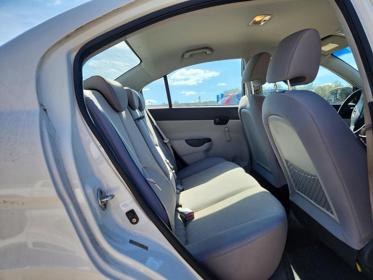2010 Hyundai Accent gls