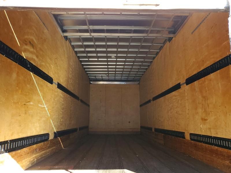 2014 International 4300 BOX Truck