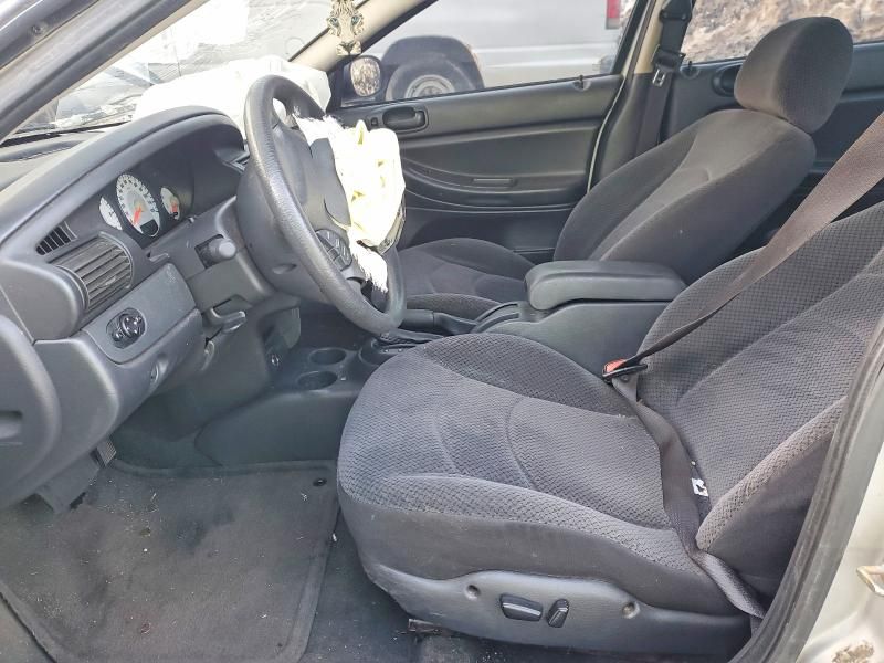 2005 Dodge Stratus sxt