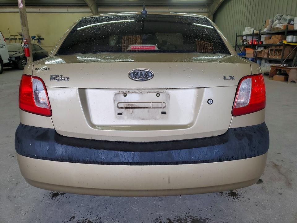 2009 KIA Rio Base