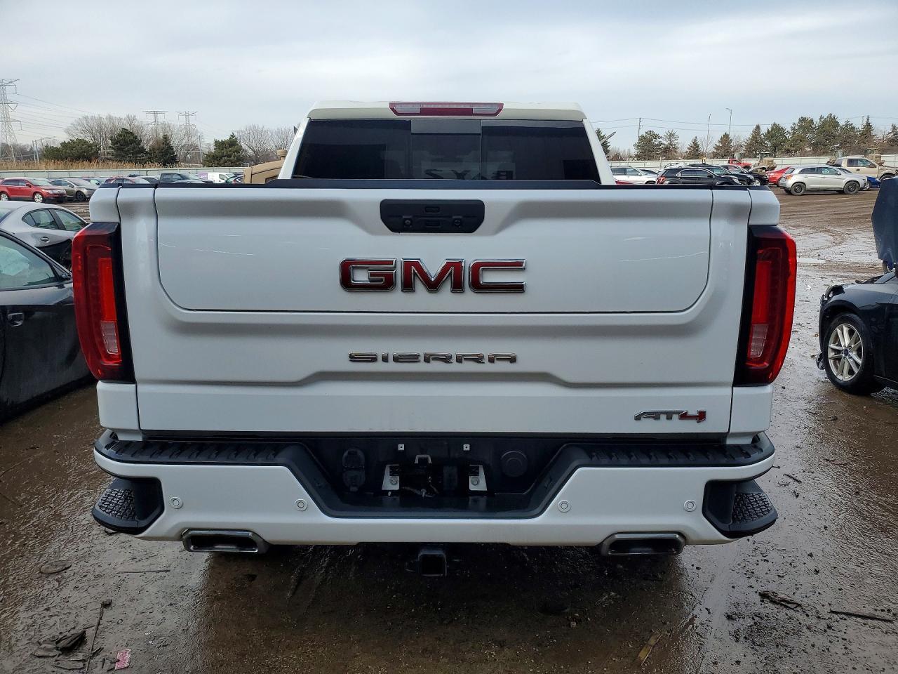 2021 GMC Sierra K1500 AT4