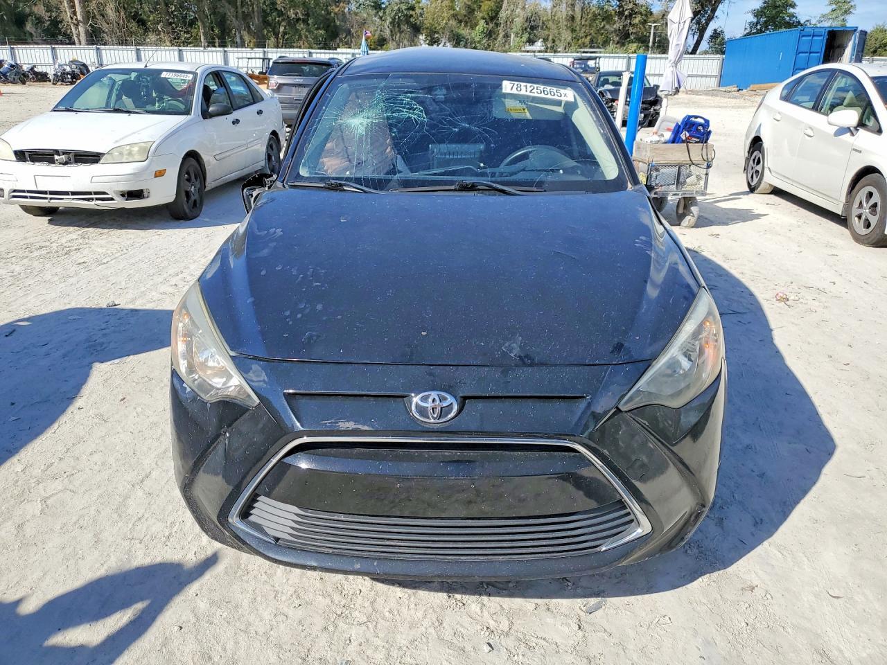 2017 Toyota Yaris ia