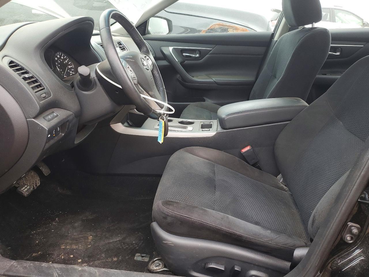 2015 Niss Altima 2.5 sv