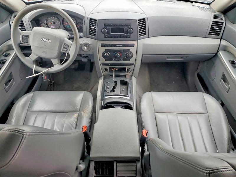 2005 Jeep Grand Cherokee Laredo