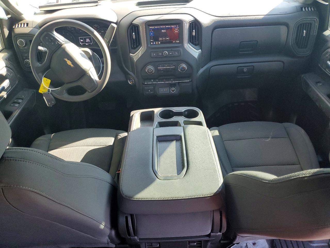 2025 Chevrolet Silverado Truck Cab AND Chassis