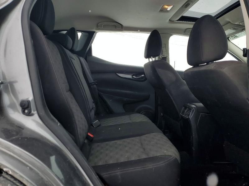 2017 Nissan Qashqai sv