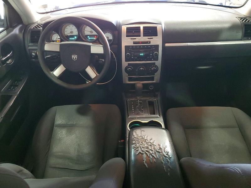 2010 Dodge Charger sxt