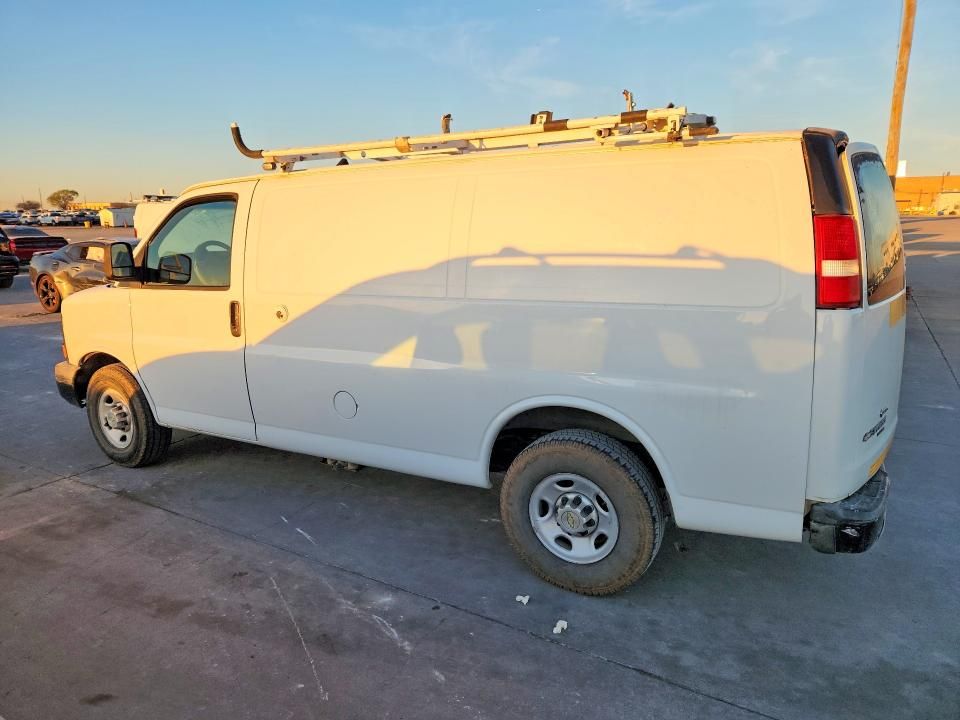 2013 Chevrolet Express G2500