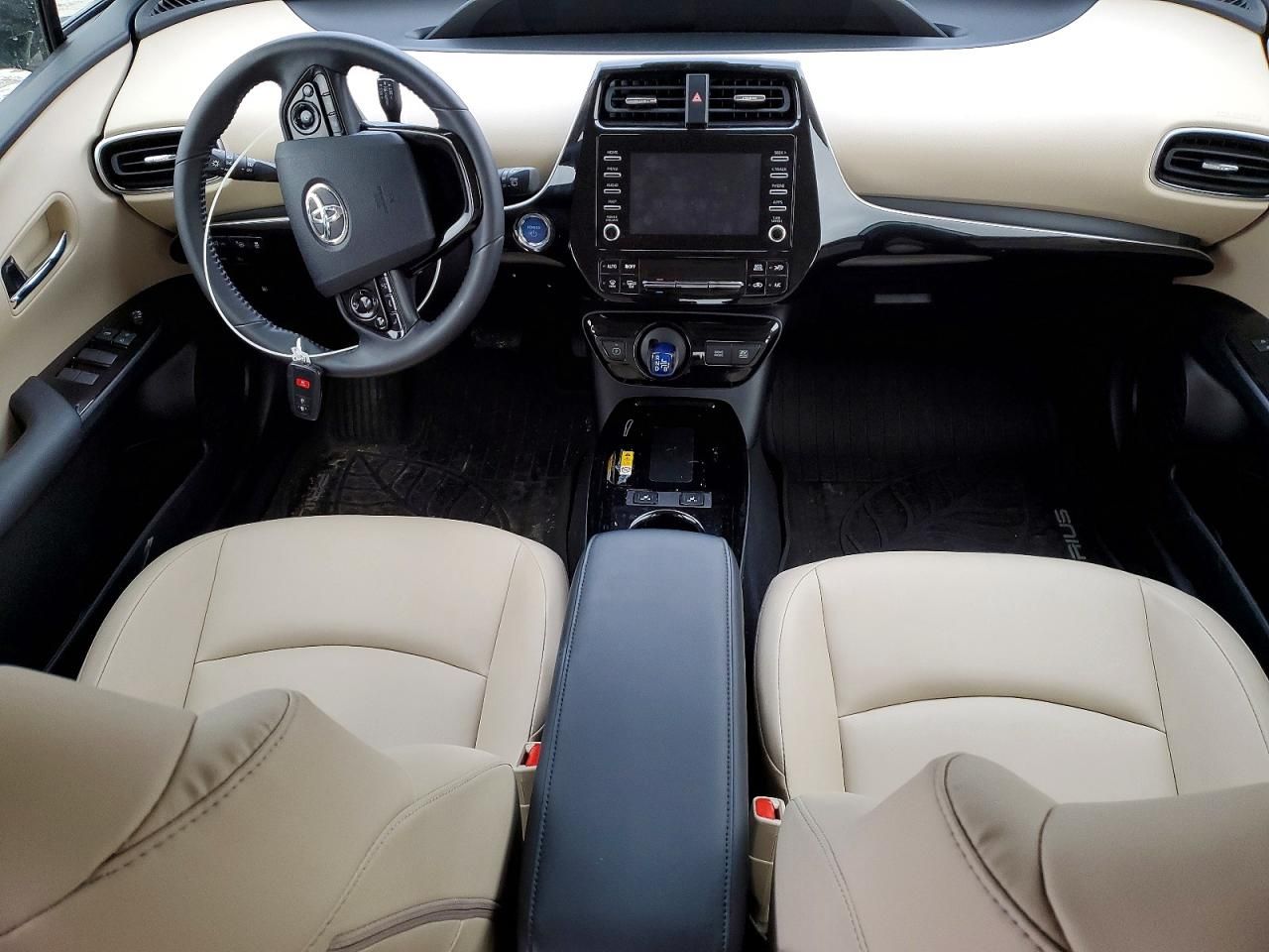 2020 Toyota Prius le