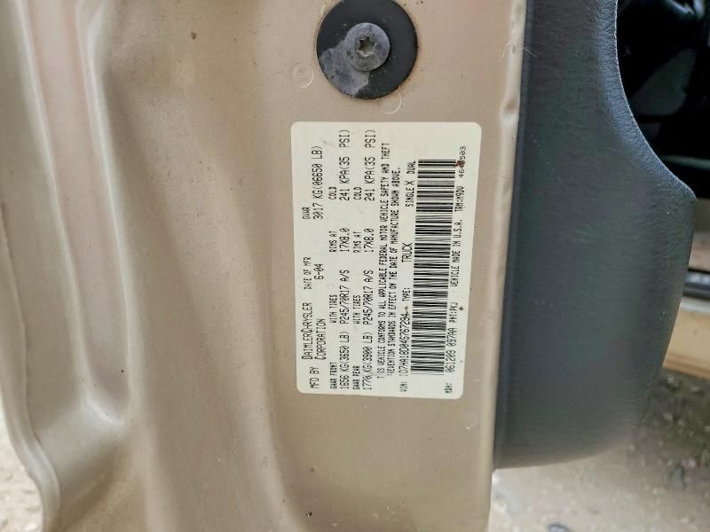 2004 Dodge Ram 1500 st