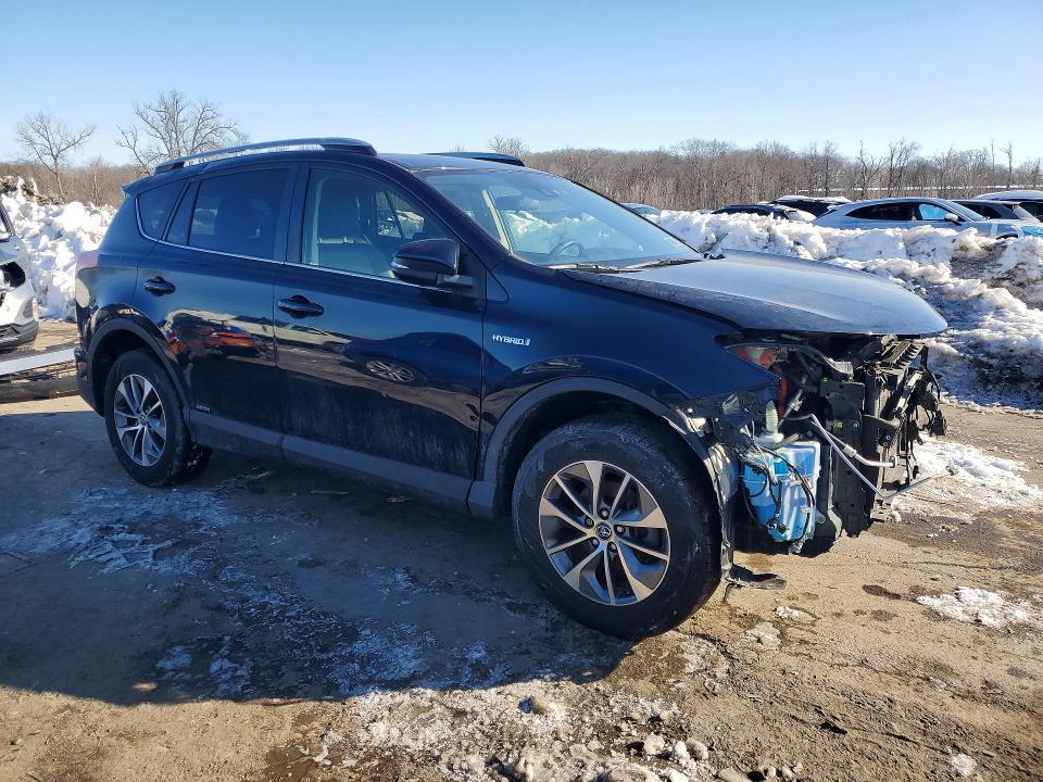 2018 Toyota Rav4 hv le