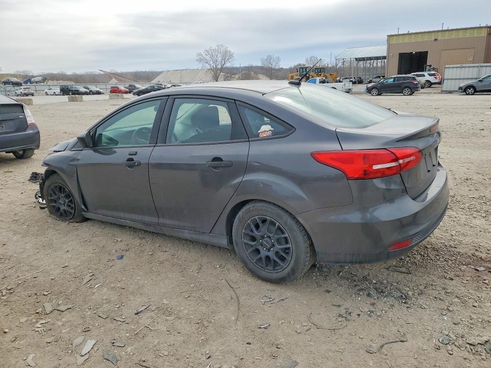 2016 Ford Focus s
