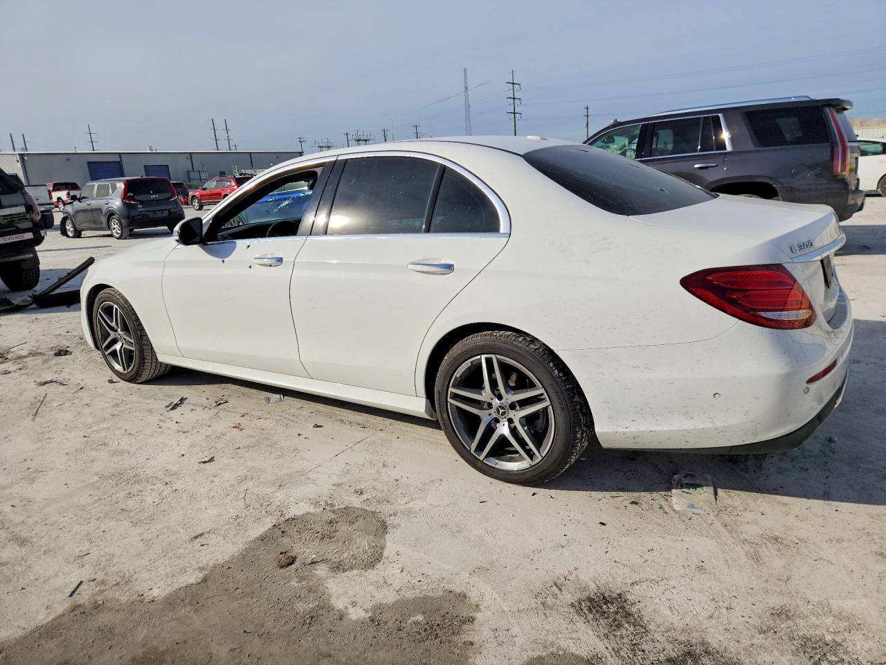 2018 Mercedes-Benz E 300