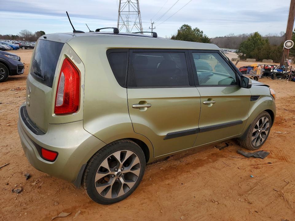 2012 KIA Soul +