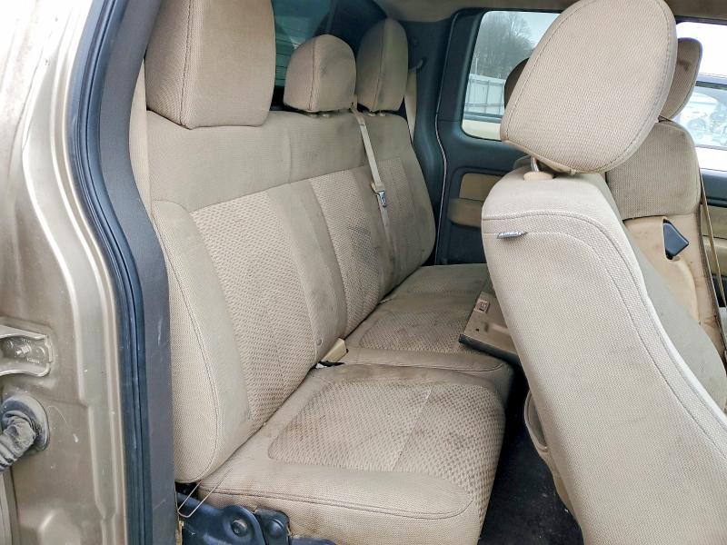 2012 Ford F150 Super cab