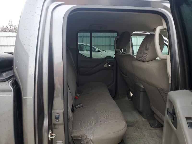 2016 Nissan Frontier S