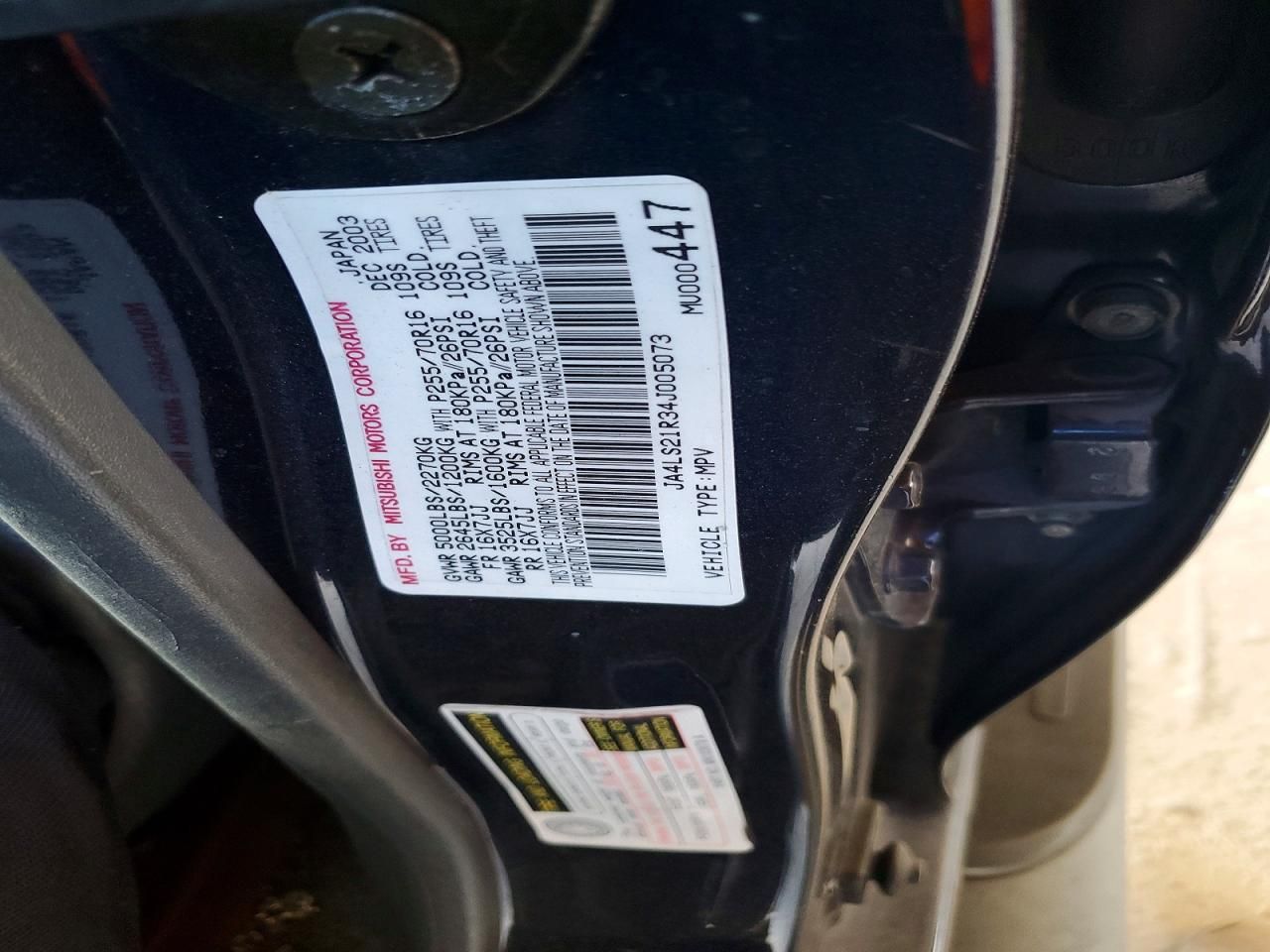 2004 Mitsubishi Montero Sport es