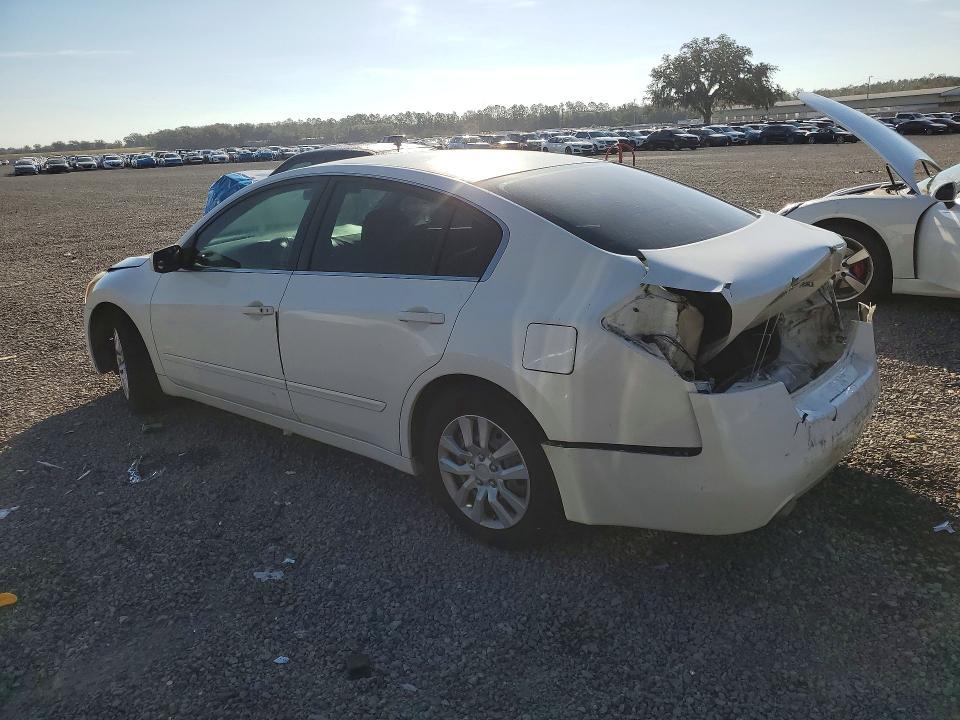 2011 Nissan Altima Base