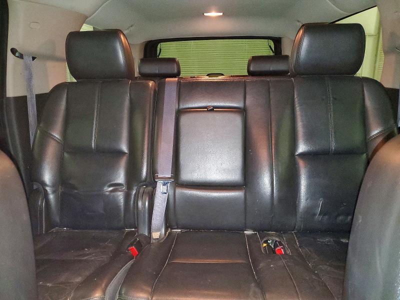 2011 GMC Yukon xl K1500 slt