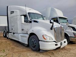Salvage trucks for sale at Colton, CA auction: 2019 Kenworth T680 Semi Truck