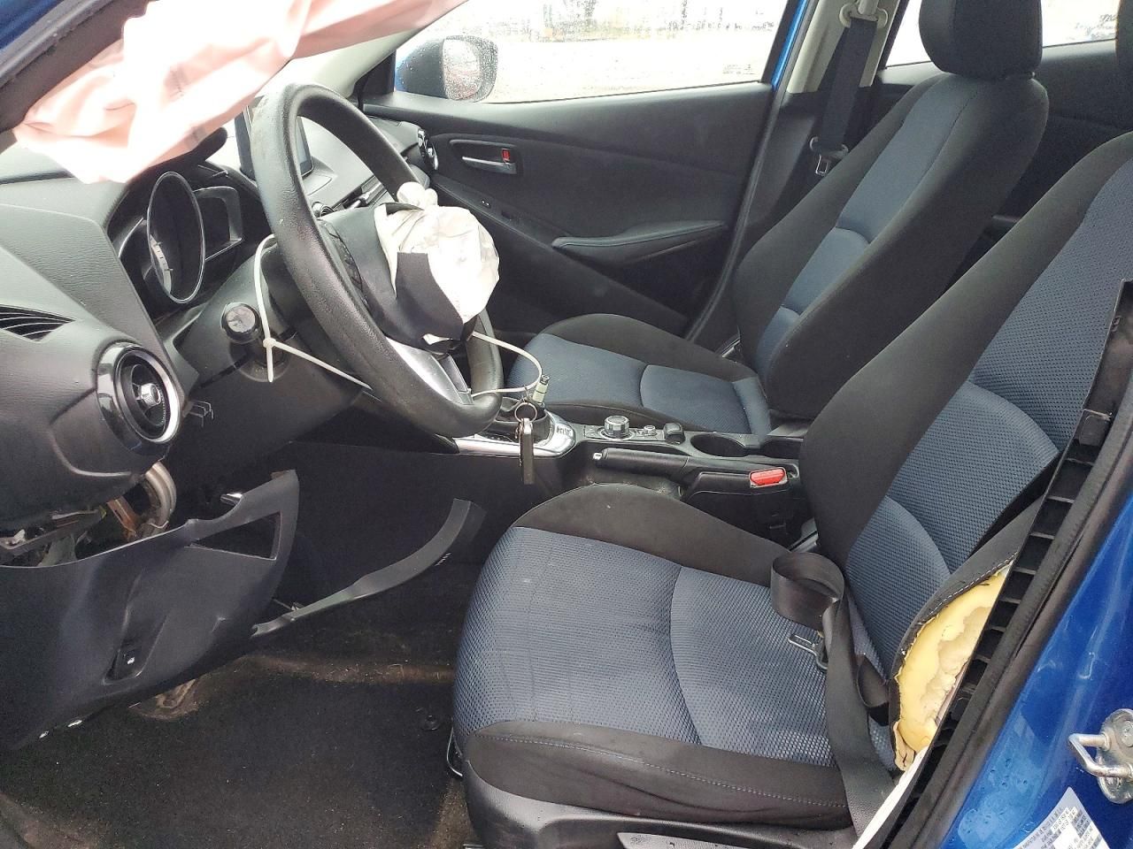 2017 Toyota Yaris ia