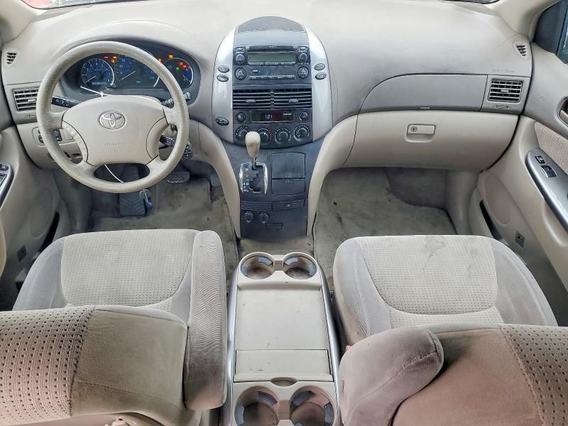 2006 Toyota Sienna ce