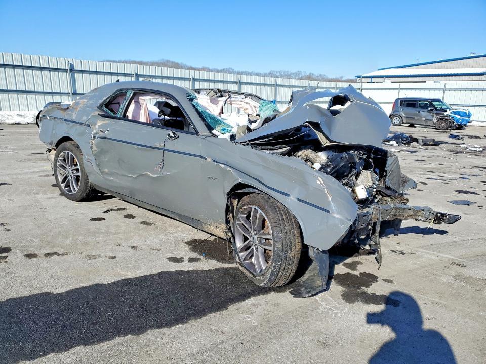 2018 Dodge Challenger gt