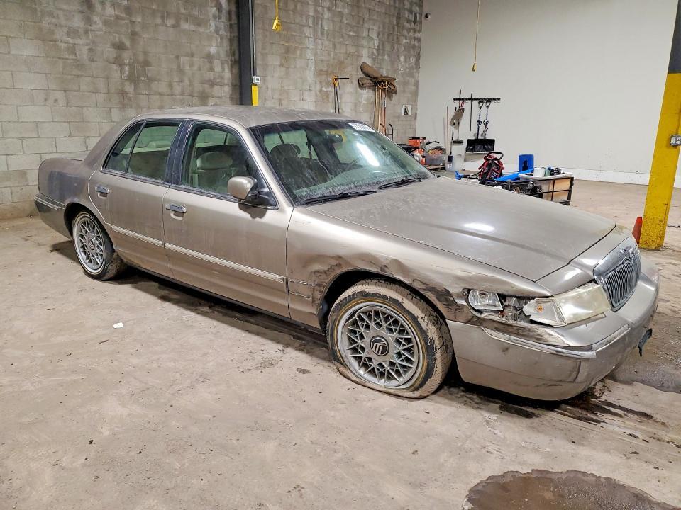 2002 Mercury Grand Marquis gs