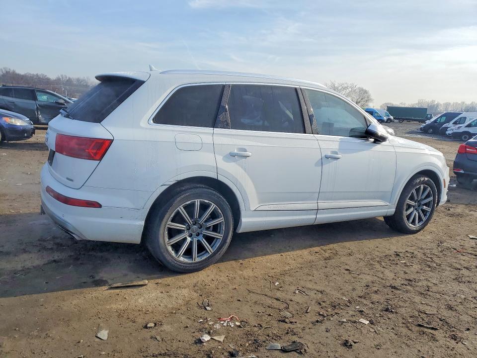 2019 Audi Q7 Premium Plus